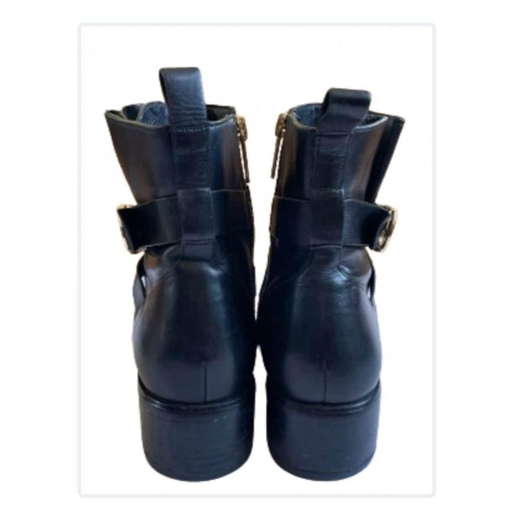 Michael Kors Women's Black Leather Boots with Gold Buckle size 6M - Picture 4 of 5